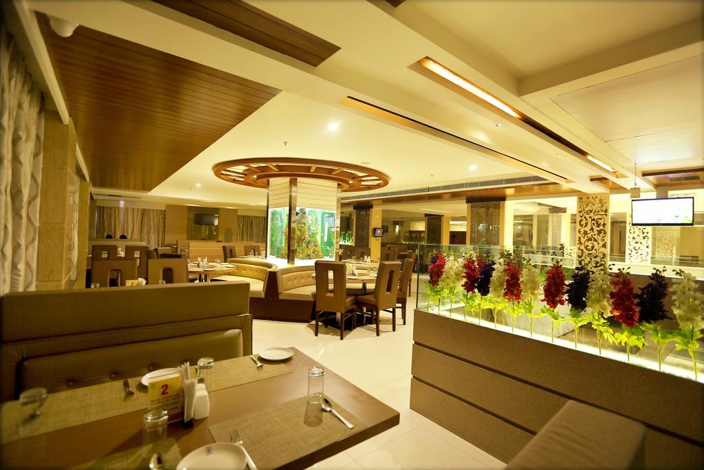 Swagath Grand Suchitra Hotel Хидерабад Стая снимка